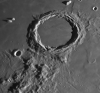 Ausschnitt Archimedes -- Montes Apenninus über Archimedes bis zum Alpental am 19-01-24 mit STF Mirage 7 und ASI 178MC  B